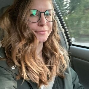 Meet your Posher, Alex